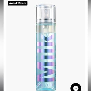 NWT Milk hydro grip set + refresh spray 100 mL original packaging never opened